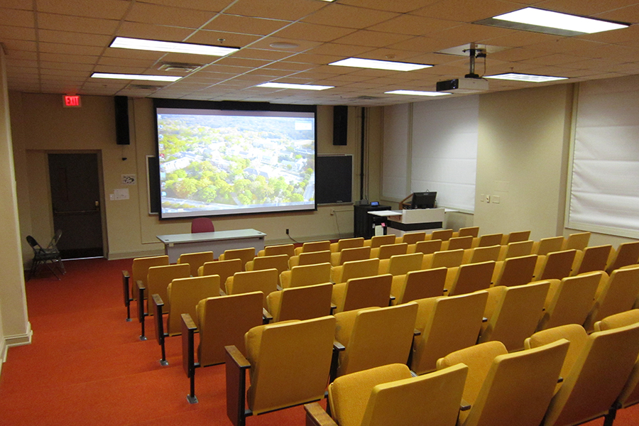 Buttrick G4 showing projection screen and seating