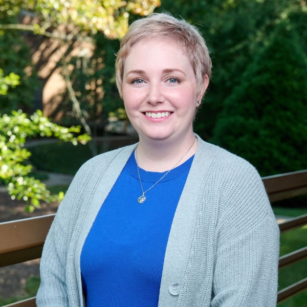 headshot of Jennifer Hill