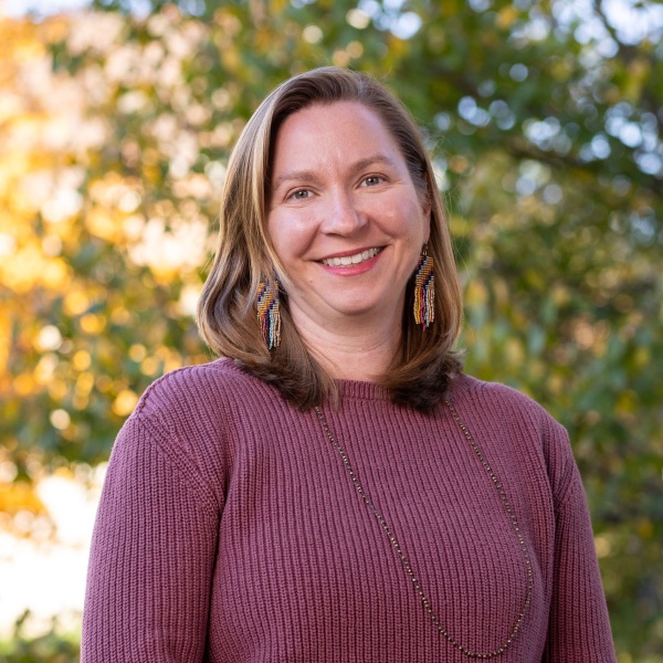 headshot of Katrina Helz
