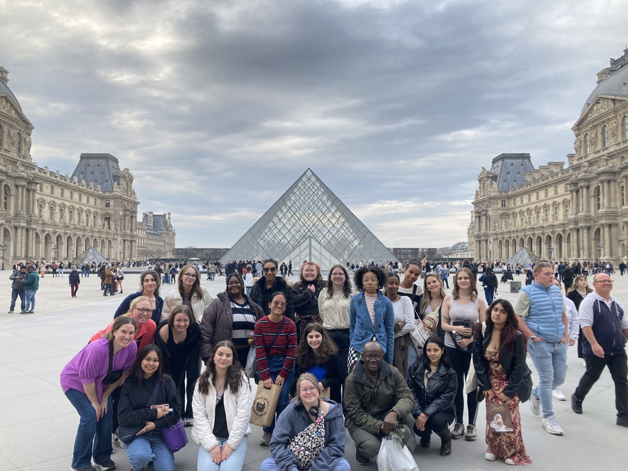 Students explore immigration, identity and culture in Paris.